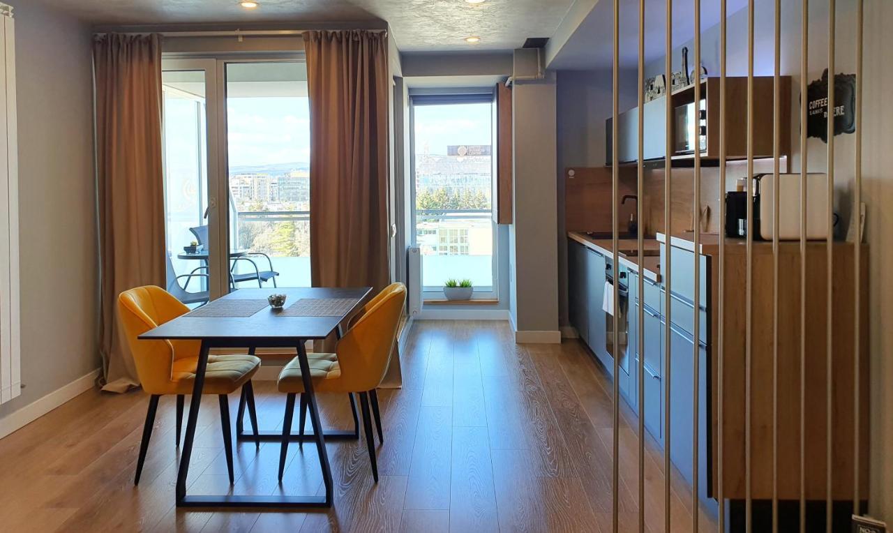 Eriss Studio Suite - Ozone Building Apartment Cluj-Napoca Ngoại thất bức ảnh